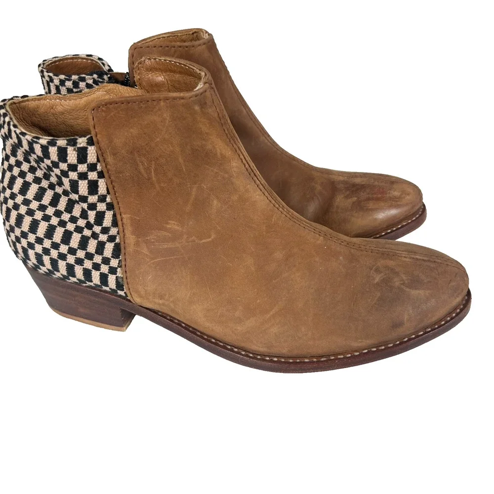 The Root Collective Espe Ankle Boots Womens 7 Handmade Chestnut Leather
